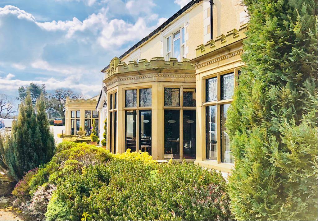 فندق Northop Hall Country House مولد المظهر الخارجي الصورة