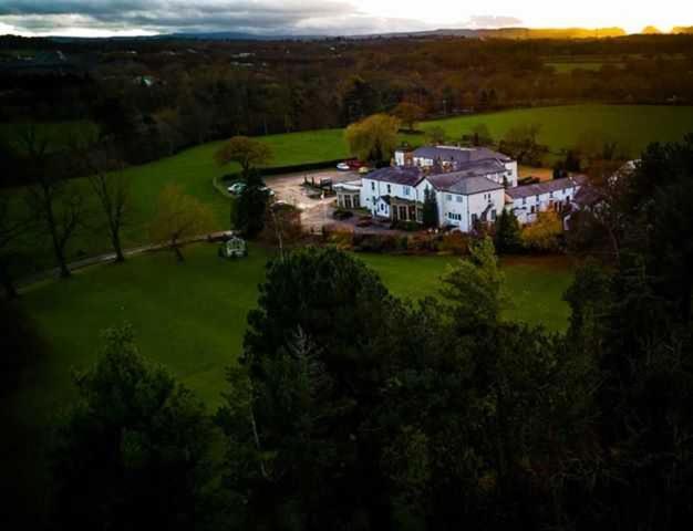 فندق Northop Hall Country House مولد المظهر الخارجي الصورة